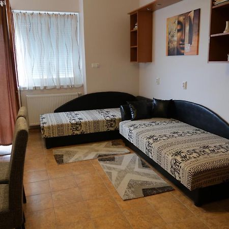 Eva Apartman Szigetvár Exteriér fotografie