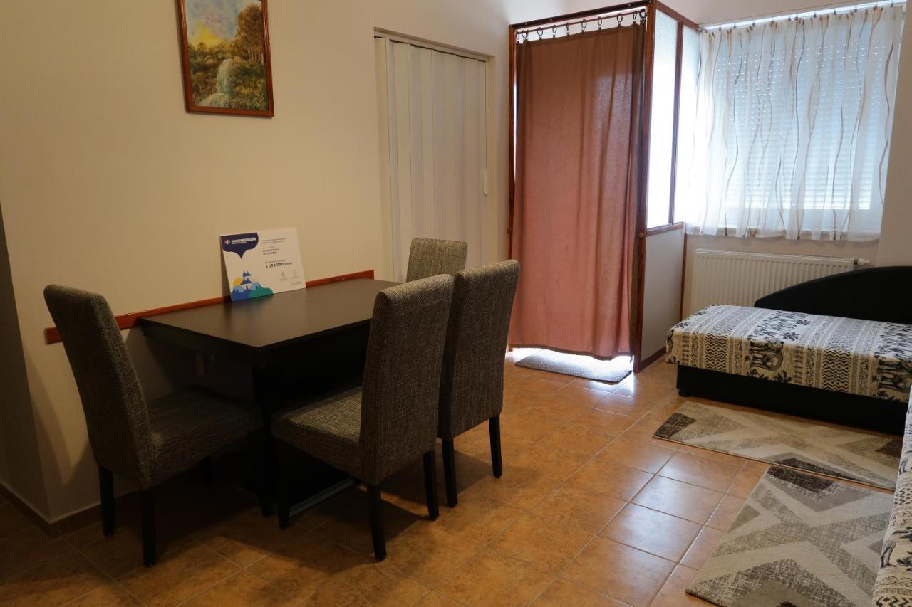 Eva Apartman Szigetvár Exteriér fotografie